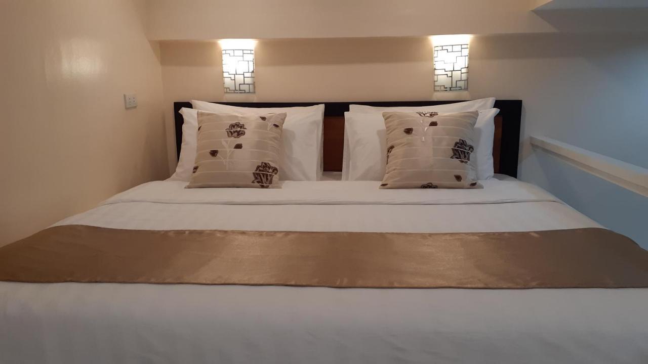 Rosetta Guest House Ormoc Dış mekan fotoğraf