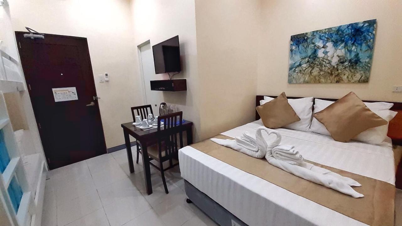 Rosetta Guest House Ormoc Dış mekan fotoğraf
